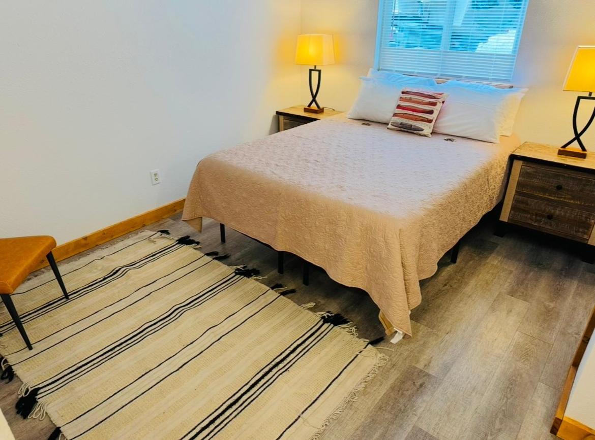 Boardwalk Lodge Thorne Bay Eksteriør billede